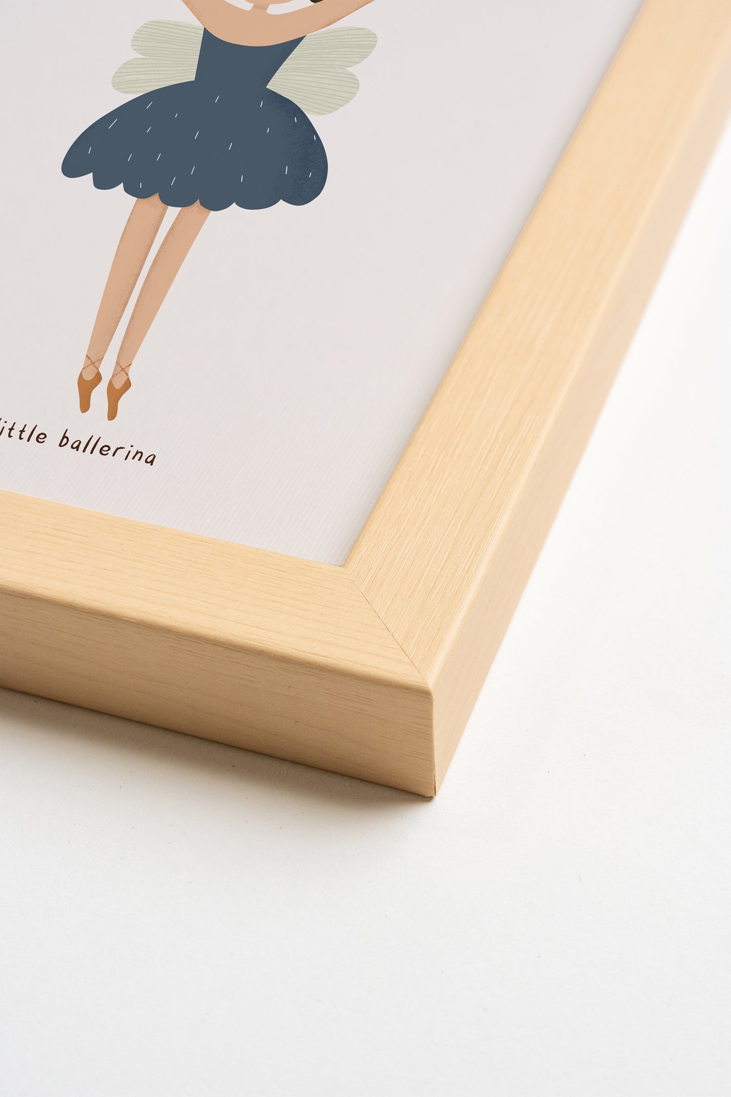 PETITE BALLERINE, Oeuvre sur toile rigide, encadré Naturel Clair