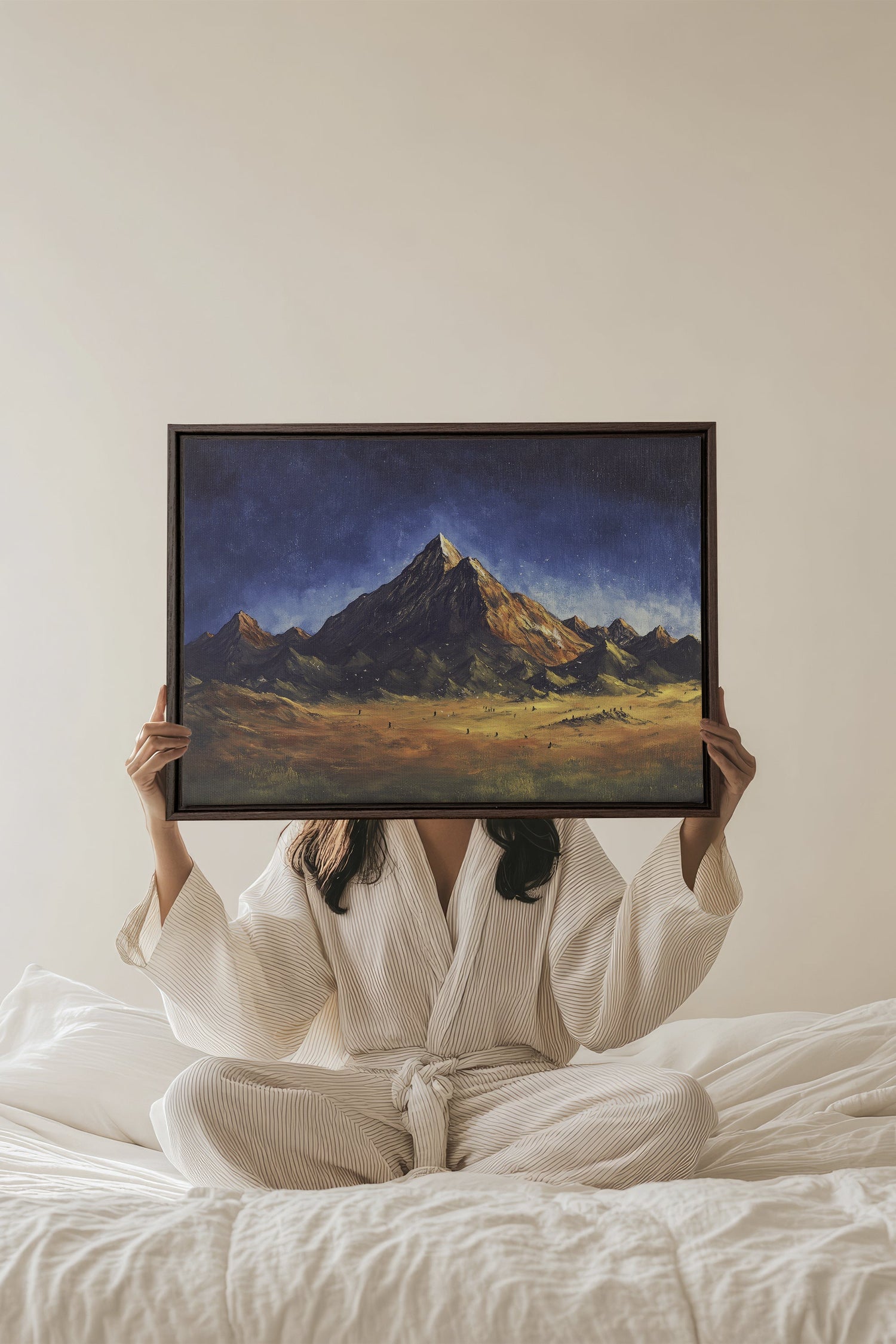 OLEKA CANVAS - STARLIT HEIGHTS, Oeuvre sur toile étirée, encadré Brun Noyer