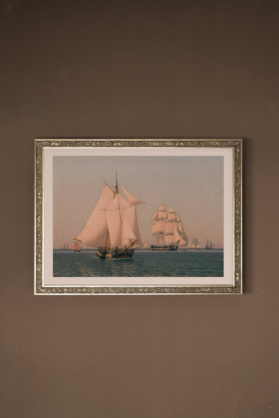 LA PROMESSE DES FLOTS, Oeuvre sur toile rigide, encadré Vintage Argent