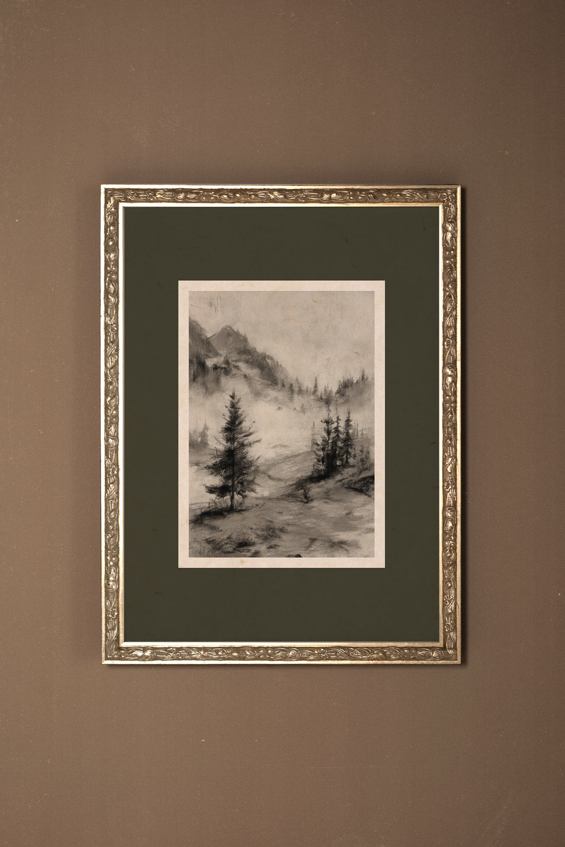 MISTY HEIGHTS, Oeuvre sur toile rigide, encadré Vintage Argent