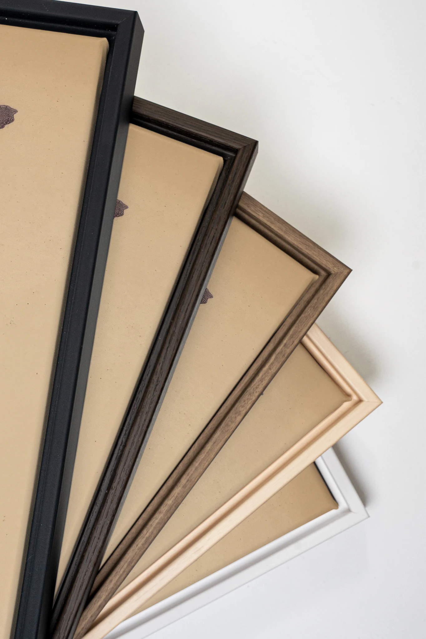 MÉTAMORPHOSE, Work on stretched canvas, framed Naturel Clair