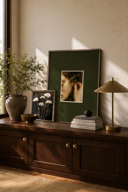 LE SECRET DES FLEURS, Artwork on stretched canvas, Oak Brown frame