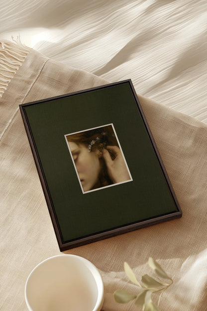 LE SECRET DES FLEURS, Artwork on stretched canvas, Walnut Brown frame