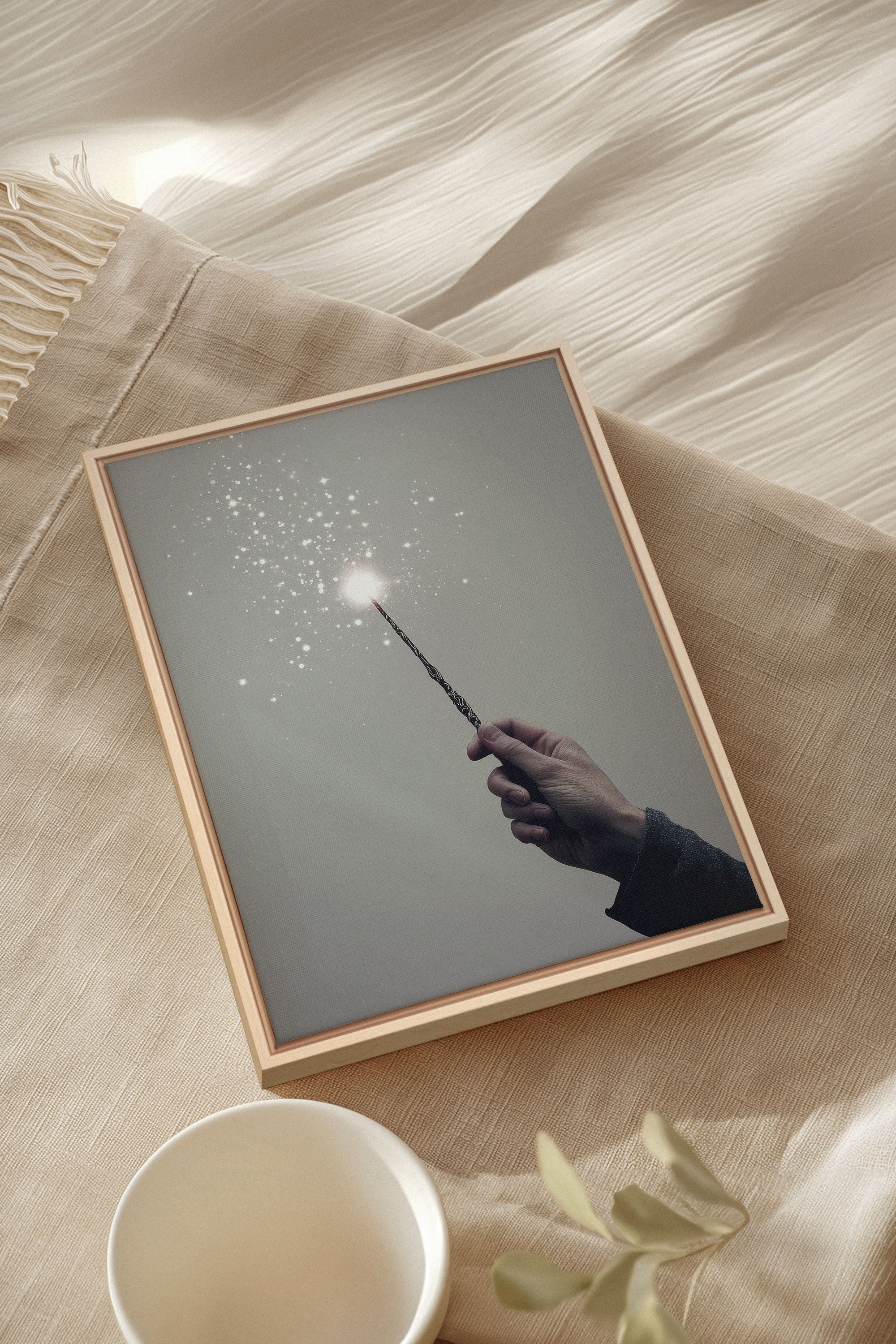 OLEKA CANVAS - SPARK OF MAGIC, Oeuvre sur toile étirée, encadré Naturel Clair