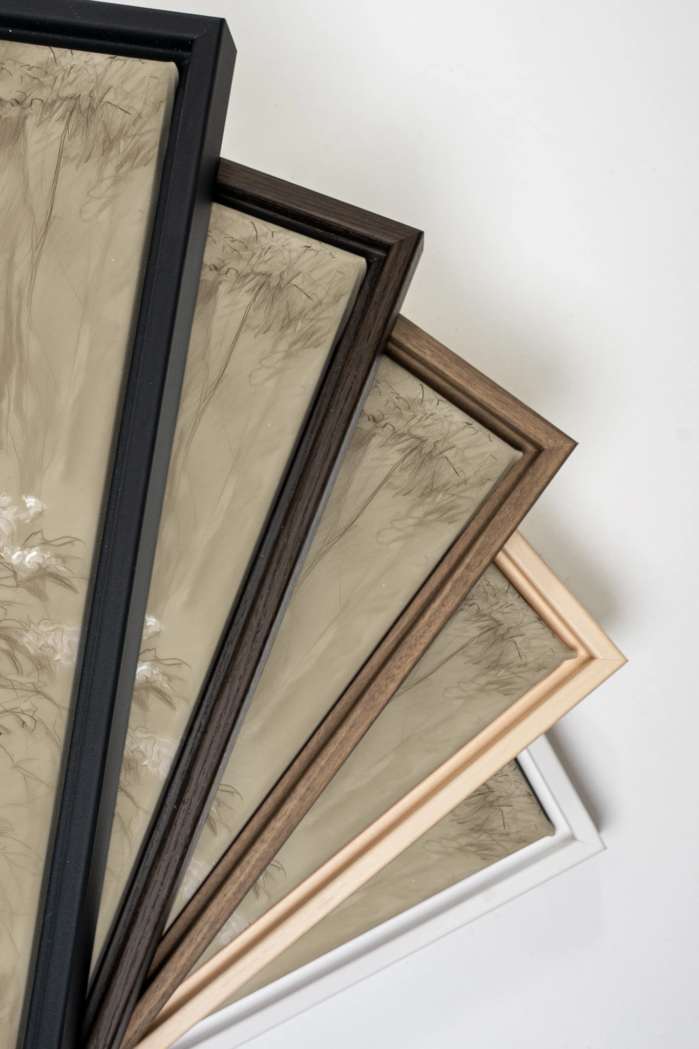 JARDIN OUBLIÉ, Artwork on stretched canvas, Oak Brown frame