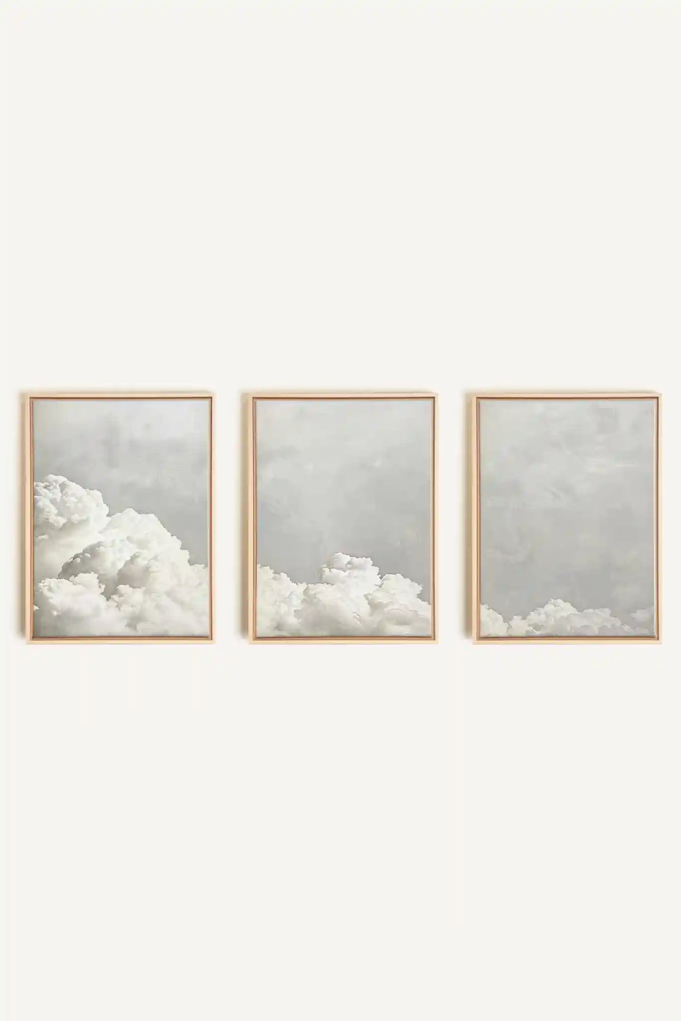 ANTIQUE CLOUDSCAPE TRIO, 3 Oeuvres sur toile étirée, encadré Naturel Clair