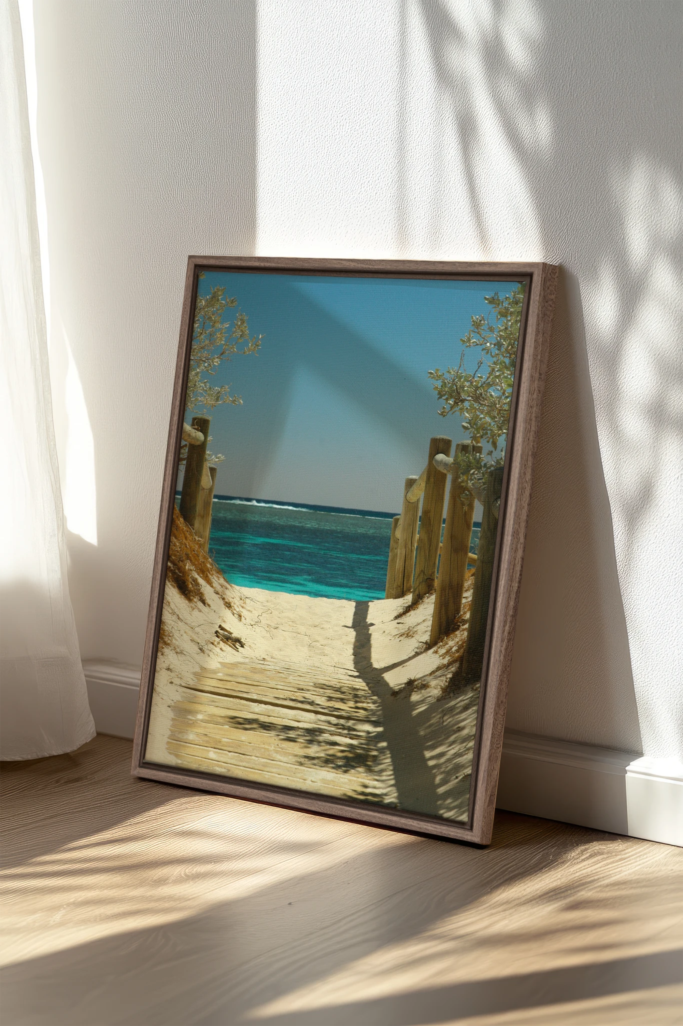 AZURE WALK, Oeuvre sur toile étirée, encadré Brun Chêne