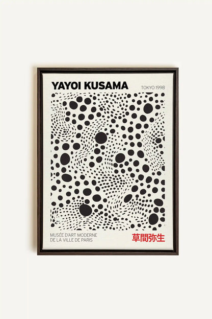 KUSAMA II, Oeuvre sur toile étirée, encadré Brun Noyer