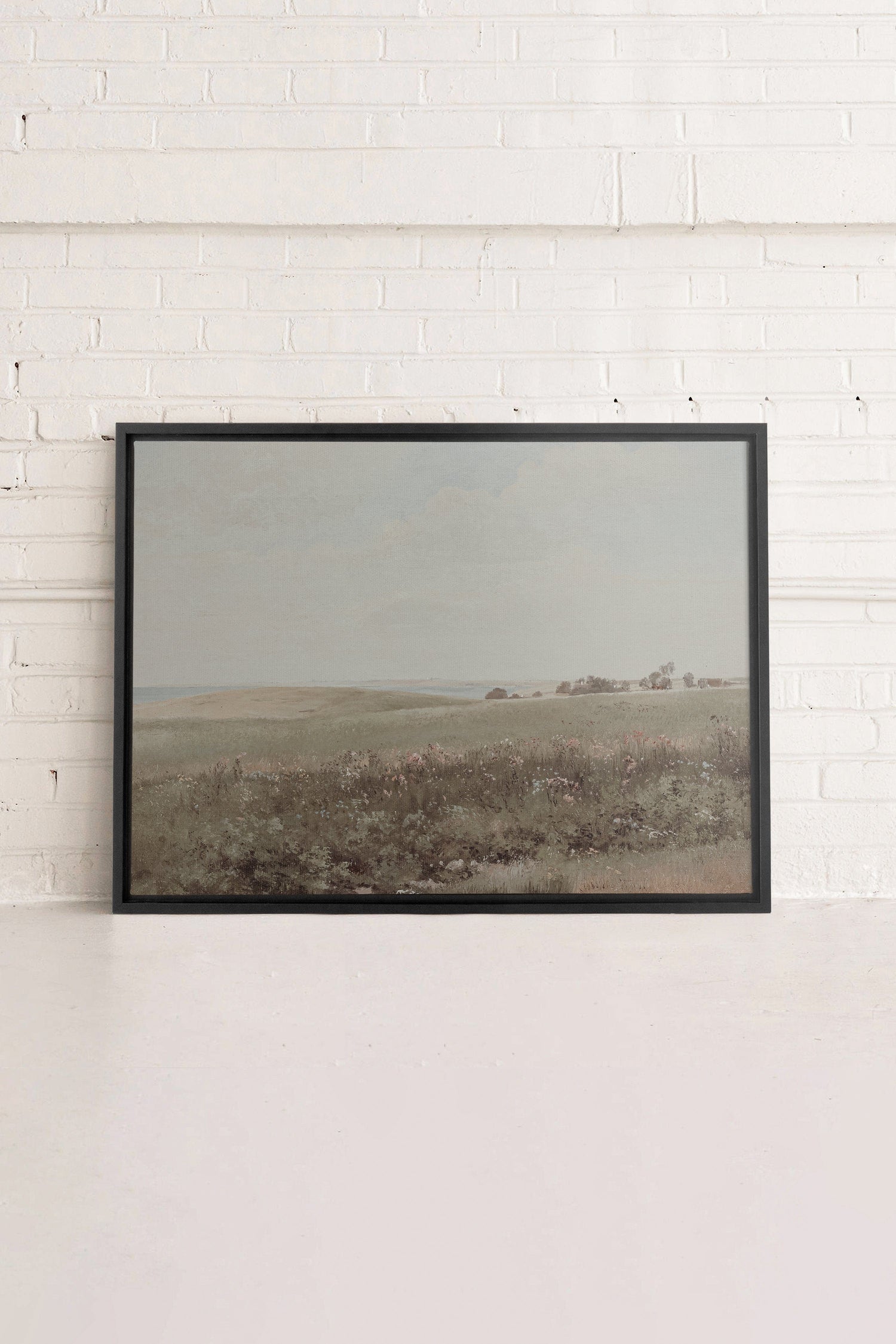 OLEKA CANVAS - MUTED GREEN MEADOW, Oeuvre sur toile étirée, encadré Noir