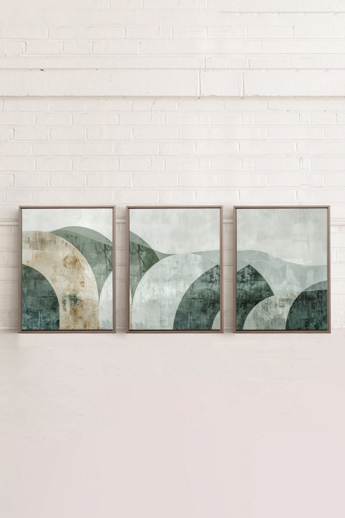 OLEKA CANVAS - GREEN ELEGANCE TRIO, 3 Oeuvres sur toile étirée, encadré Brun Chêne