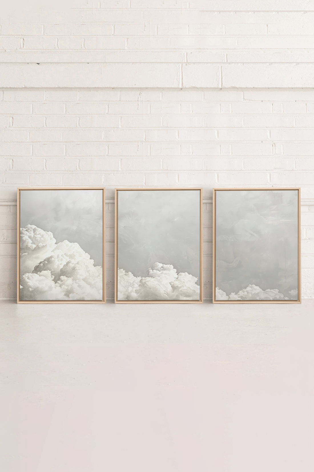 ANTIQUE CLOUDSCAPE TRIO, 3 Oeuvres sur toile étirée, encadré Naturel Clair