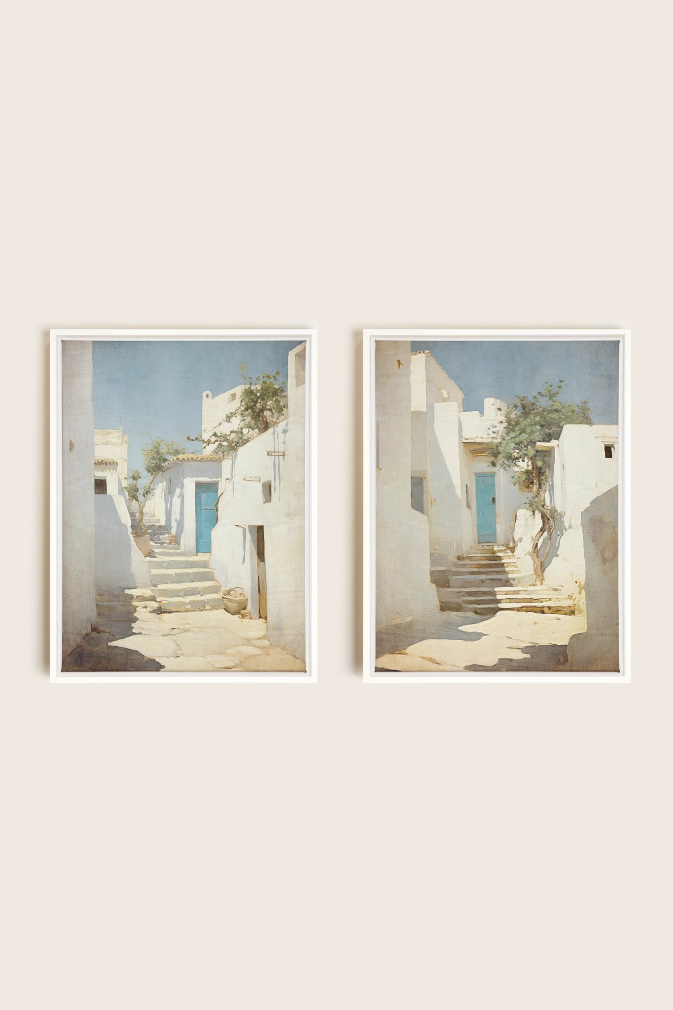 COMBINAISON VINTAGE GREEK VILLAS, 2 Works on stretched canvas, framed in white