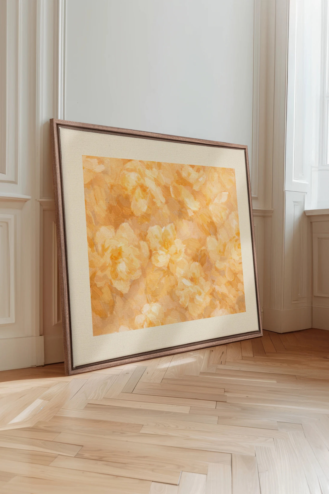 APRICOT PETALS, Oeuvre sur toile étirée, encadré Brun Chêne