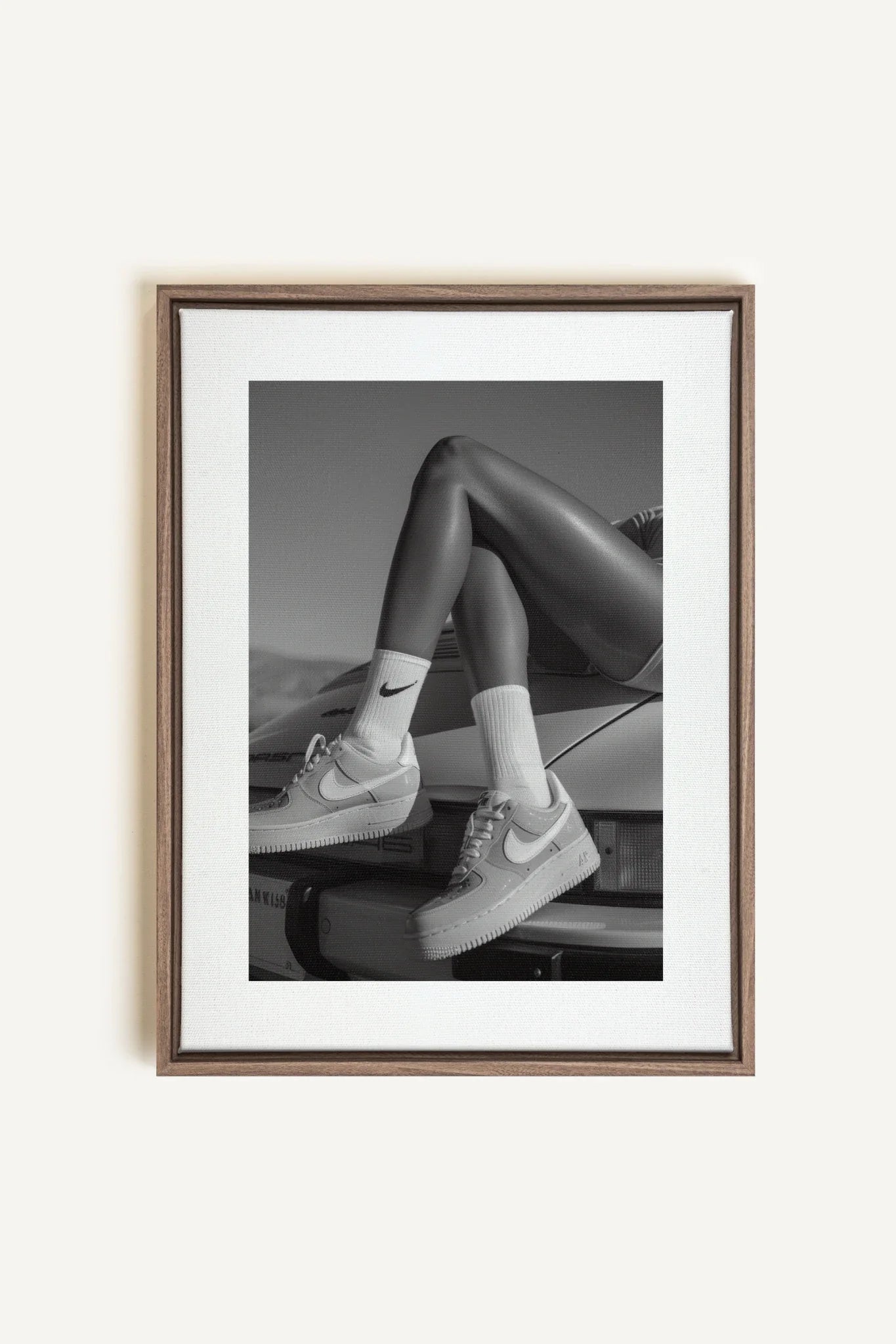 OLEKA CANVAS - BLACK &amp; WHITE BLISS, Oeuvre sur toile étirée, encadré Brun Chêne