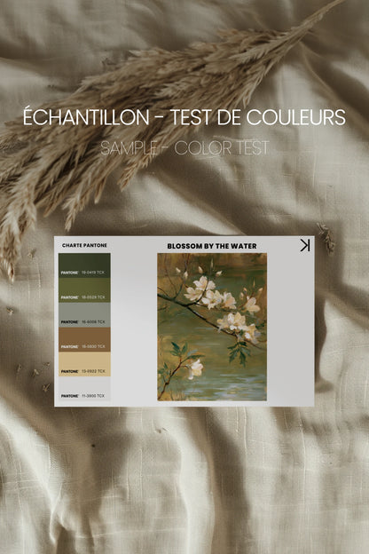 Blossom by the Water, Oeuvre sur toile rigide, encadré Vintage Argent