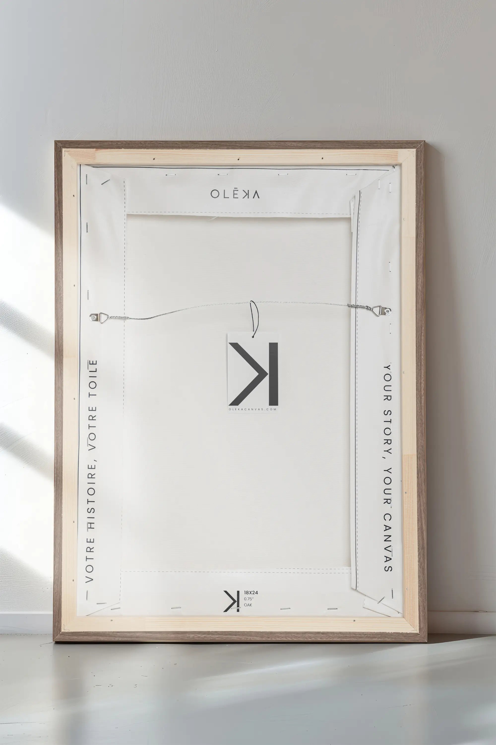 OLEKA CANVAS - MISTY HORIZON, Oeuvre sur toile étirée, encadré Blanc