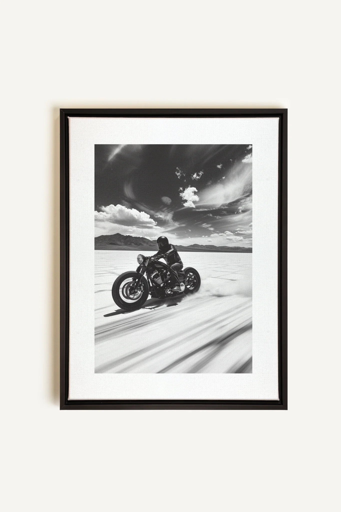 OLEKA CANVAS - DUNE DANCER, Oeuvre sur toile étirée, encadré Noir