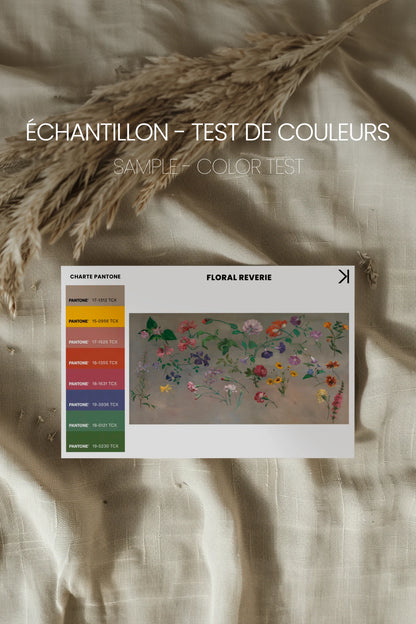 FLORAL REVERIE, Oeuvre sur toile étirée, encadré Brun Chêne