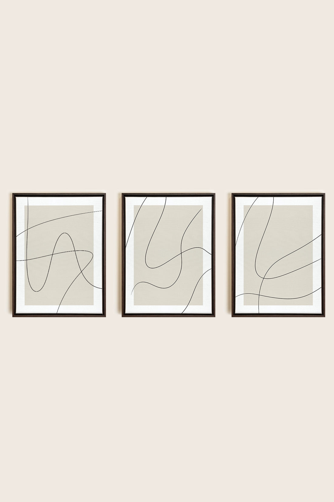 ELEGANT CURVES TRIO, 3 Oeuvres sur toile étirée, encadré Brun Noyer
