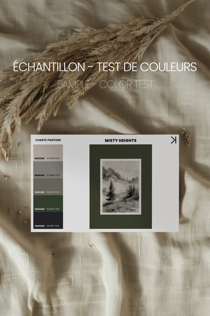 MISTY HEIGHTS, Oeuvre sur toile rigide, encadré Vintage Argent