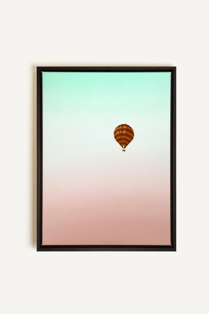 OLEKA CANVAS - MONTGOLFIÈRE, Oeuvre sur toile étirée, encadré Noir