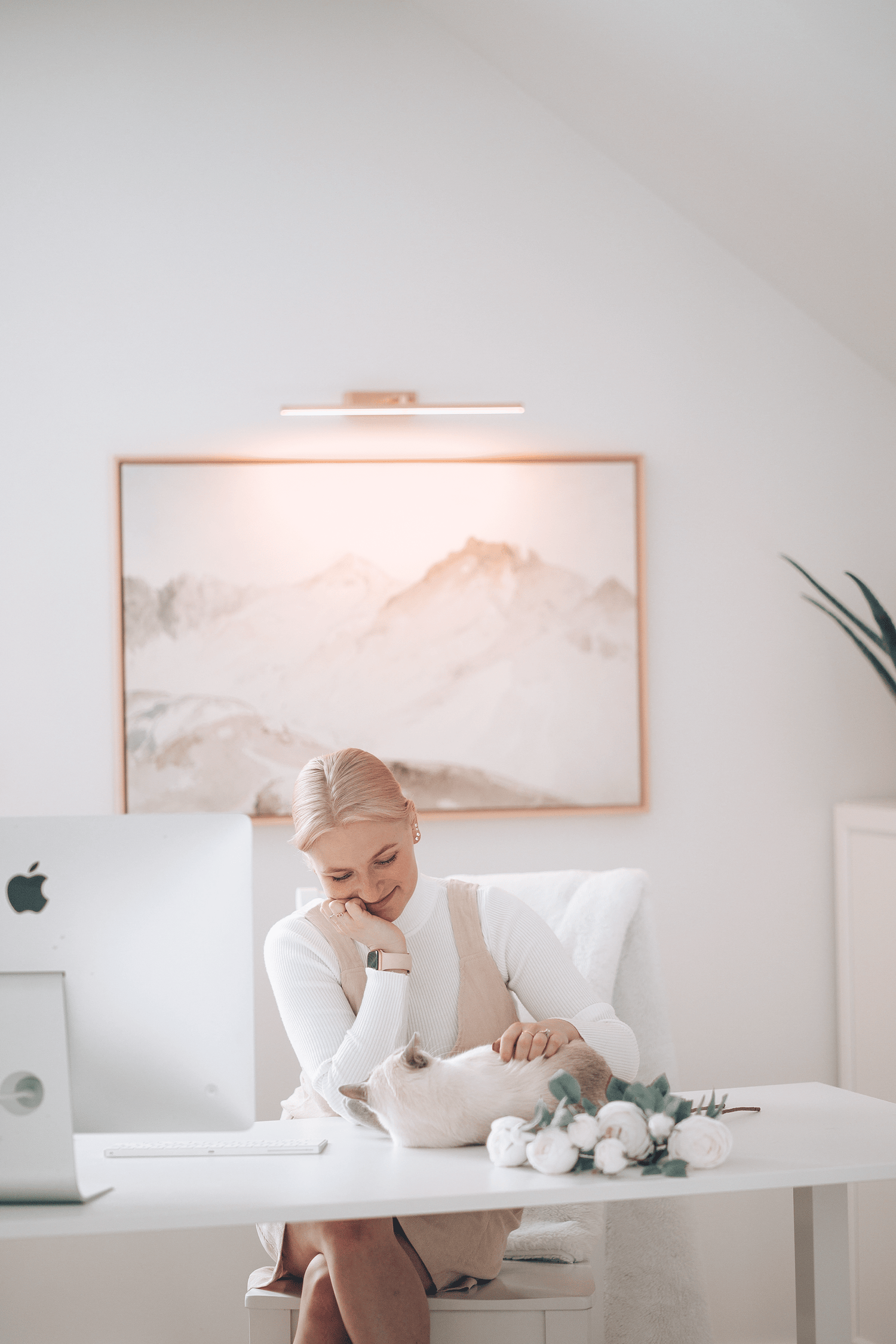 OLEKA CANVAS - MOUNTAIN VIEW, Oeuvre sur toile étirée, encadré Naturel Clair