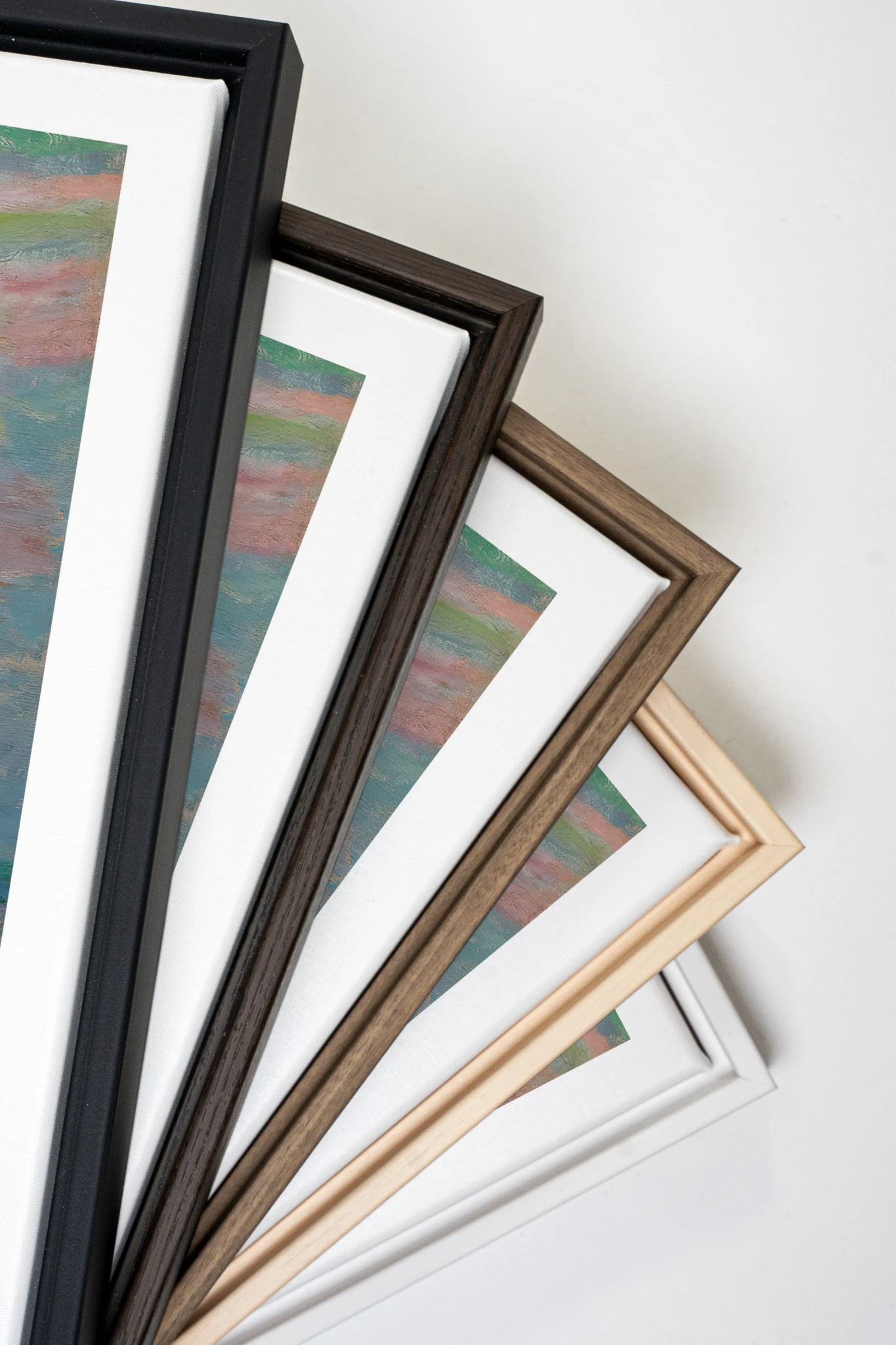 PASTEL WATERS, Oeuvre sur toile étirée, encadré Brun Chêne