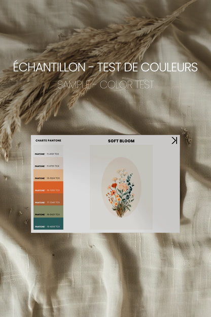 SOFT BLOOM, Oeuvre sur toile rigide, encadré Vintage Or