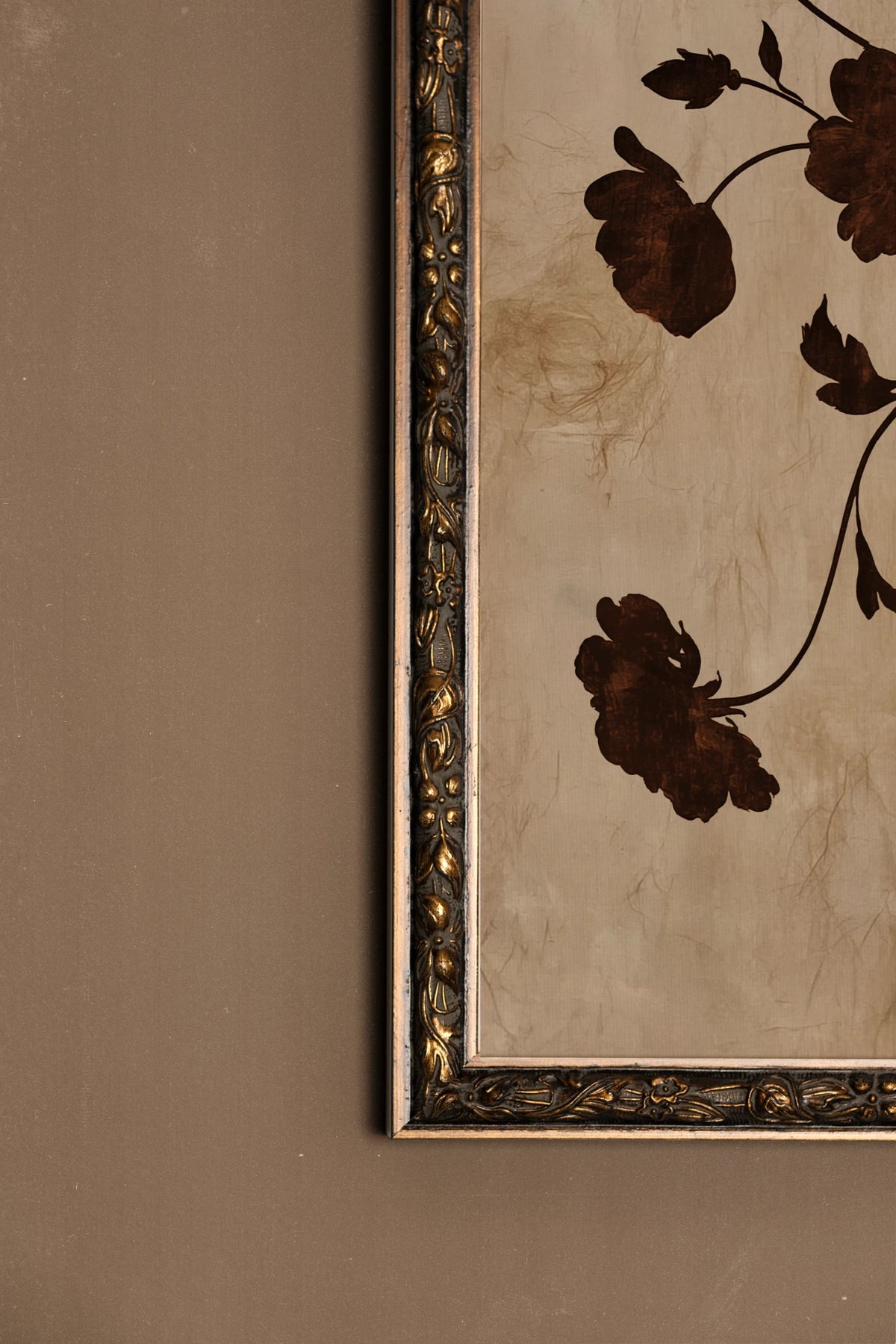 The Antique Vase, Oeuvre sur toile rigide, encadré Vintage Bronze