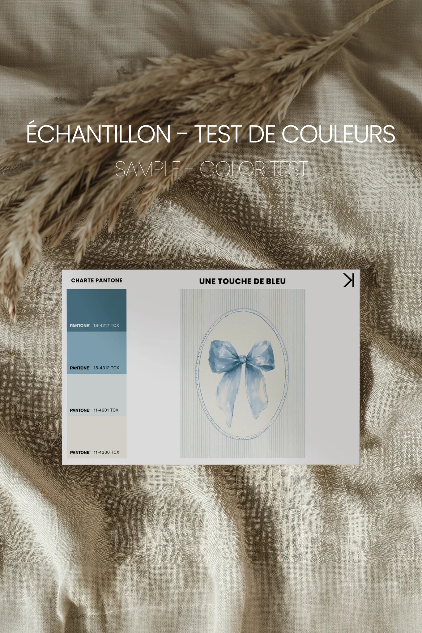 UNE TOUCHE DE BLEU, Oeuvre sur toile rigide, encadré naturel clair