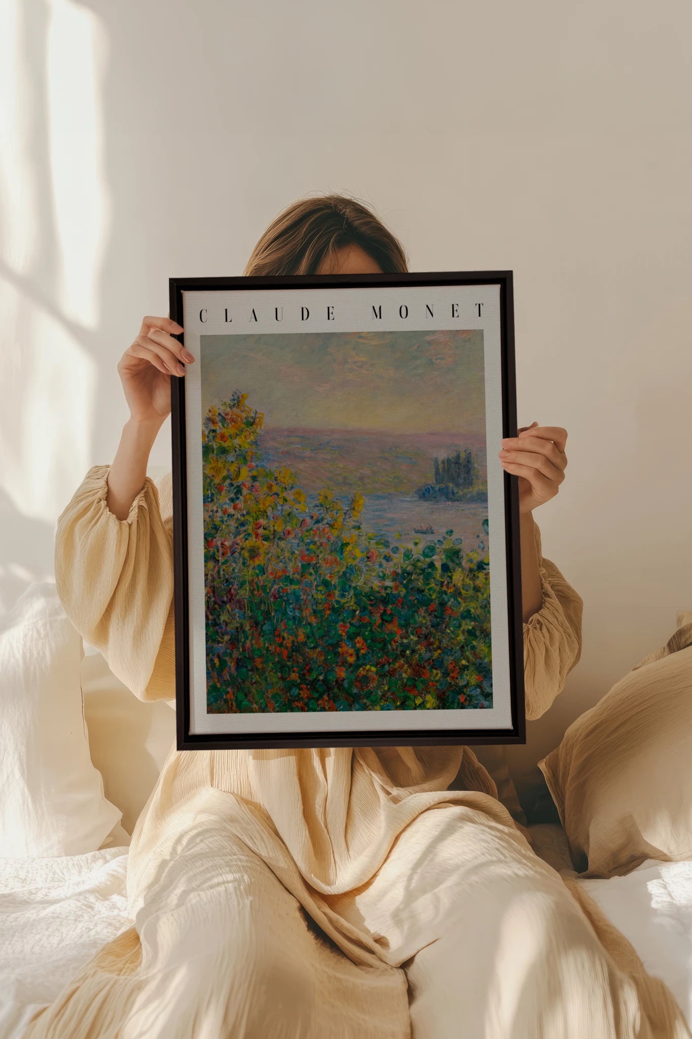 VUE DE JARDIN, Oeuvre sur toile étirée, encadré Noir
